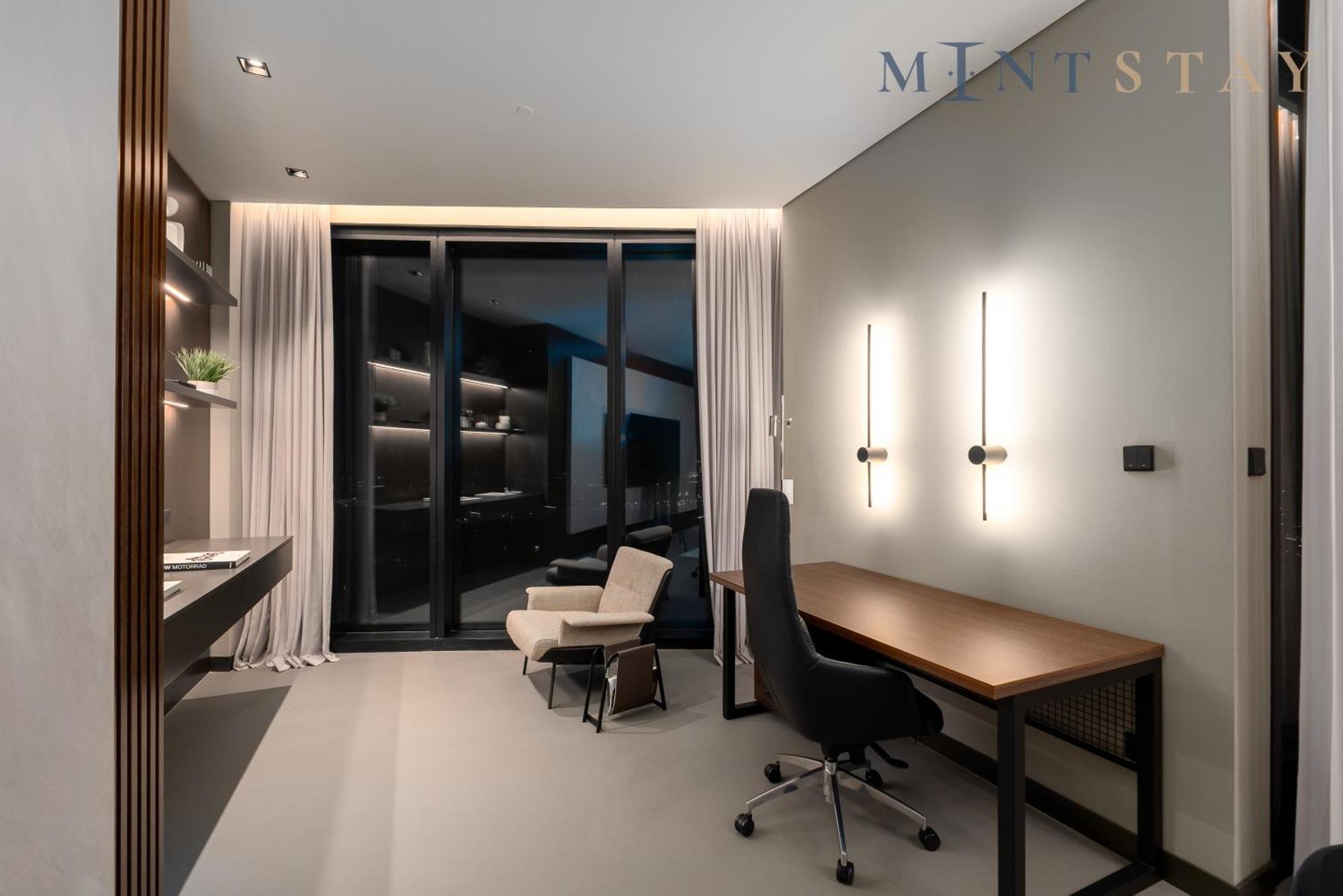 Address Jbr, View, Jumeirah - Mint Dubai